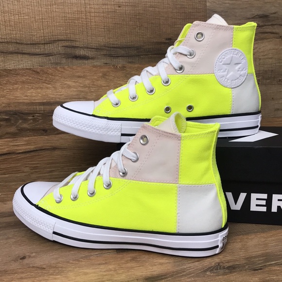 CONVERSE CTAS HIGH TOP BRAND NEW - Picture 2 of 15